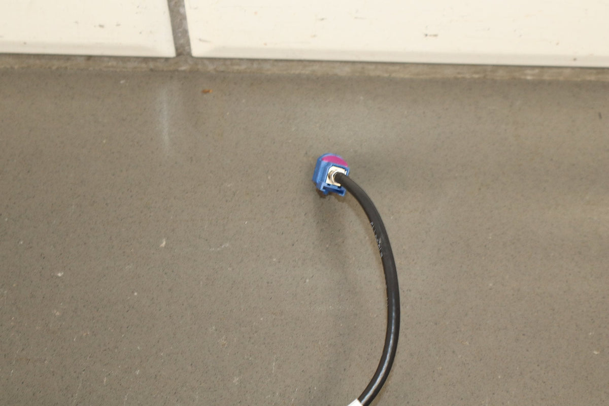 16-20 OEM Tesla Model X Liftgate Reverse Backup Camera