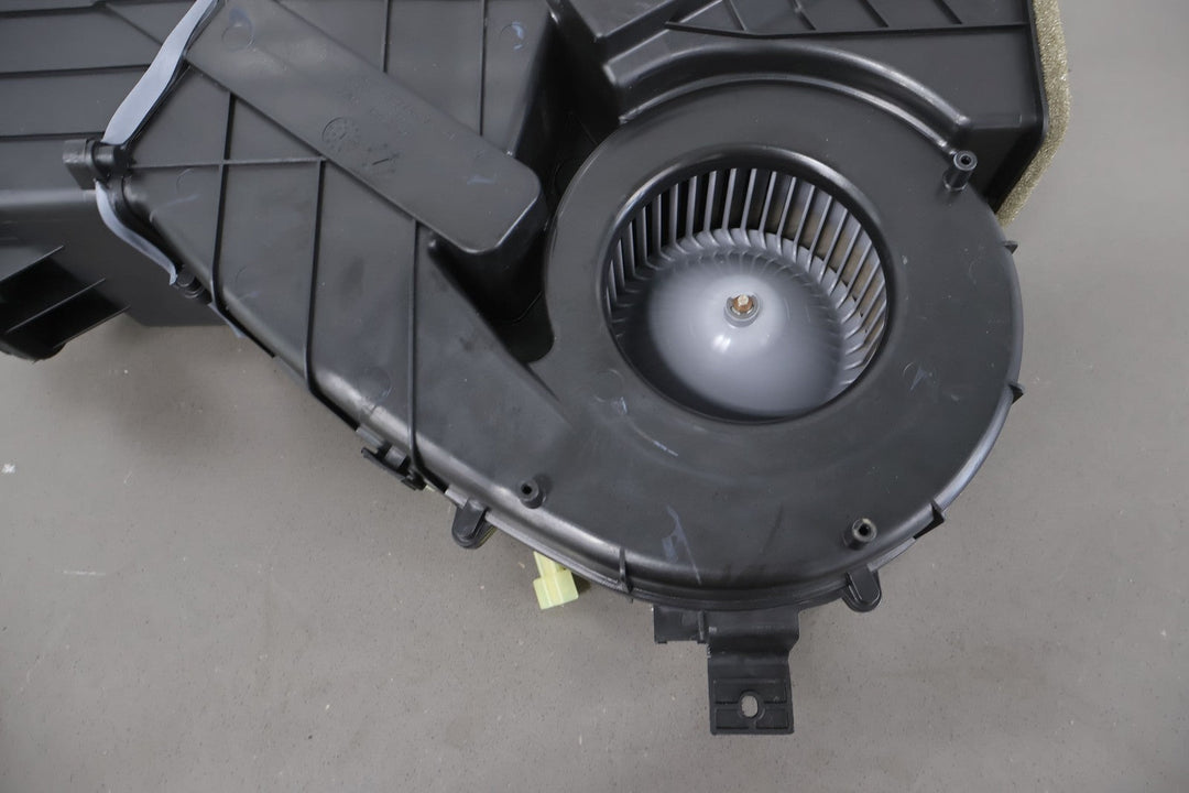 16 - 20 Tesla Model X 100D Heater Matrix Box W/ Blower Motor OEM (00223609 - 01)