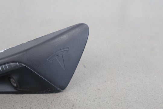16 - 20 Tesla Model X Front Right Fender Camera W/ Trim (Chrome/Painted Black)