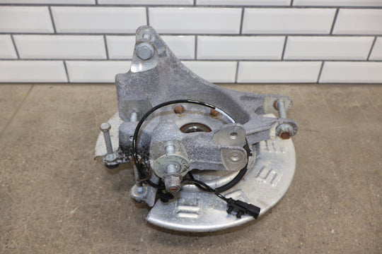 16 - 20 Tesla Model X Rear Right RH Spindle Knuckle W/ Hub (61K Miles)