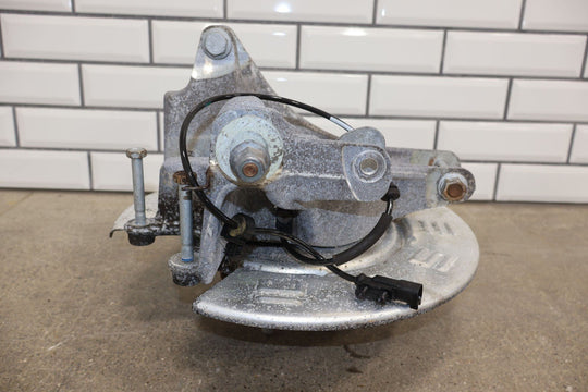16 - 20 Tesla Model X Rear Right RH Spindle Knuckle W/ Hub (61K Miles)