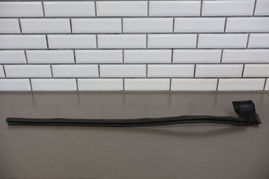 16 - 22 Chevy Camaro Coupe Left LH Door Window Belt Weather Stripping