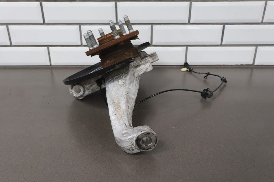 16 - 22 Chevy Colorado 4x4 Passenger Right Spindle Knuckle OEM 23298403