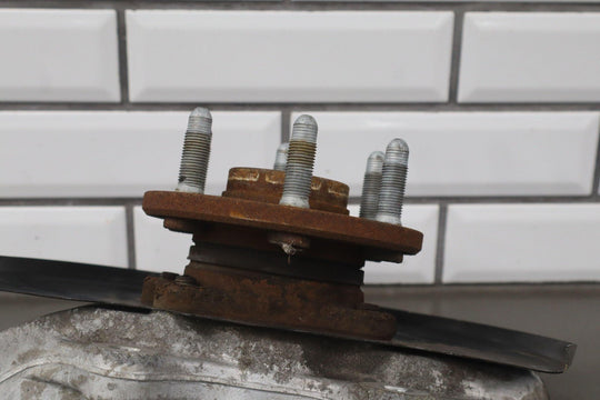 16 - 22 Chevy Colorado 4x4 Passenger Right Spindle Knuckle OEM 23298403