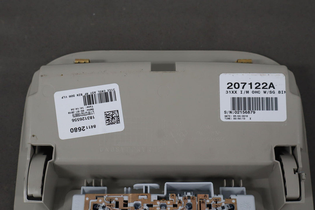 16 - 22 Chevy Colorado Overhead Roof Console Neutral OEM