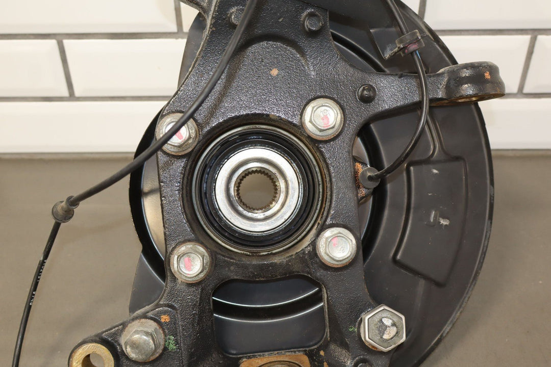 16 - 23 Nissan Titan XD Left Driver Front Spindle Hub Sensor