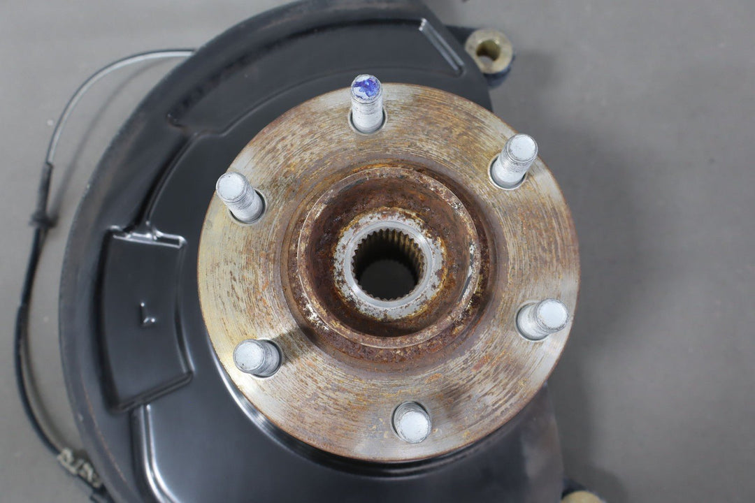 16 - 23 Nissan Titan XD Left Driver Front Spindle Hub Sensor