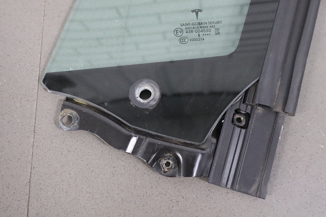 16 - 23 OEM Tesla Model X Front Left Driver Side Quarter Door Window Glass