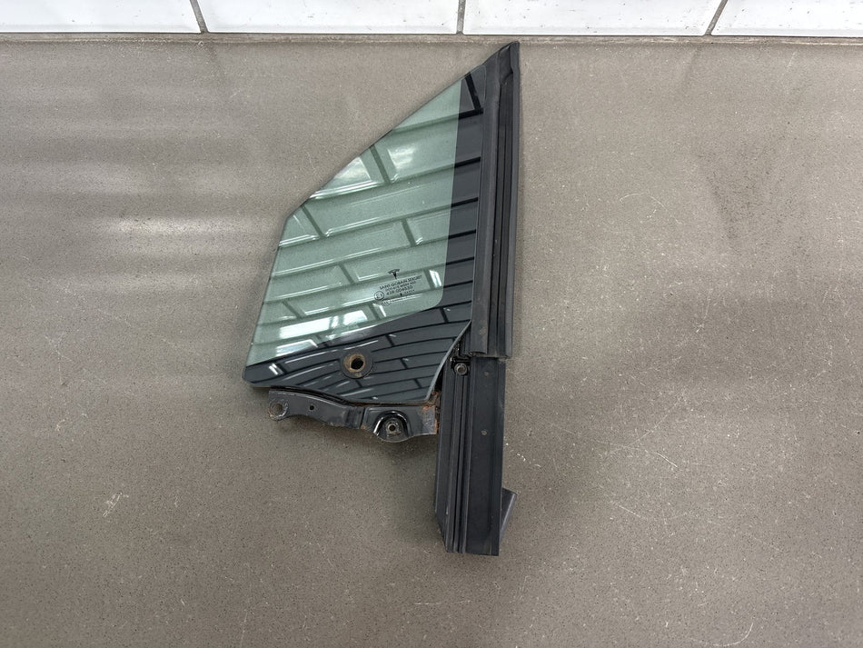 16-23 OEM Tesla Model X Front Left Driver Side Quarter Door Window Glass