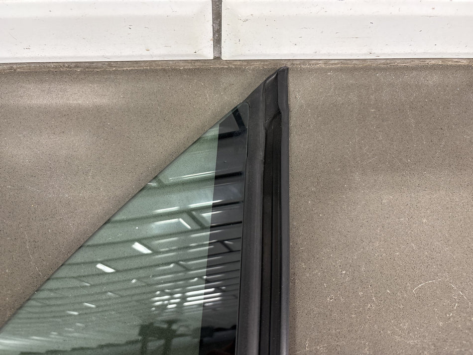 16-23 OEM Tesla Model X Front Left Driver Side Quarter Door Window Glass