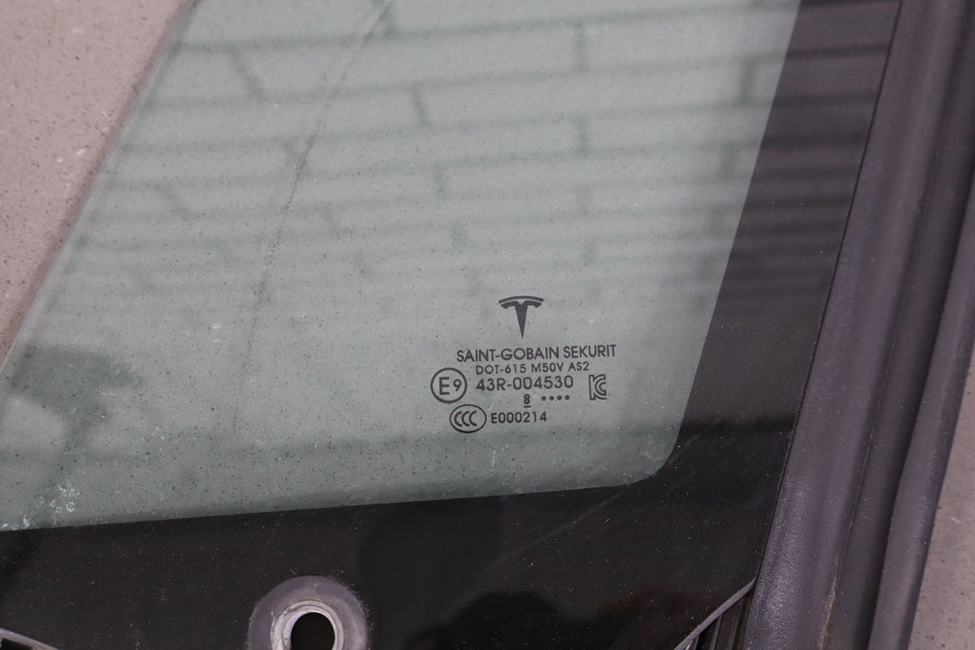16 - 23 OEM Tesla Model X Front Left Driver Side Quarter Door Window Glass