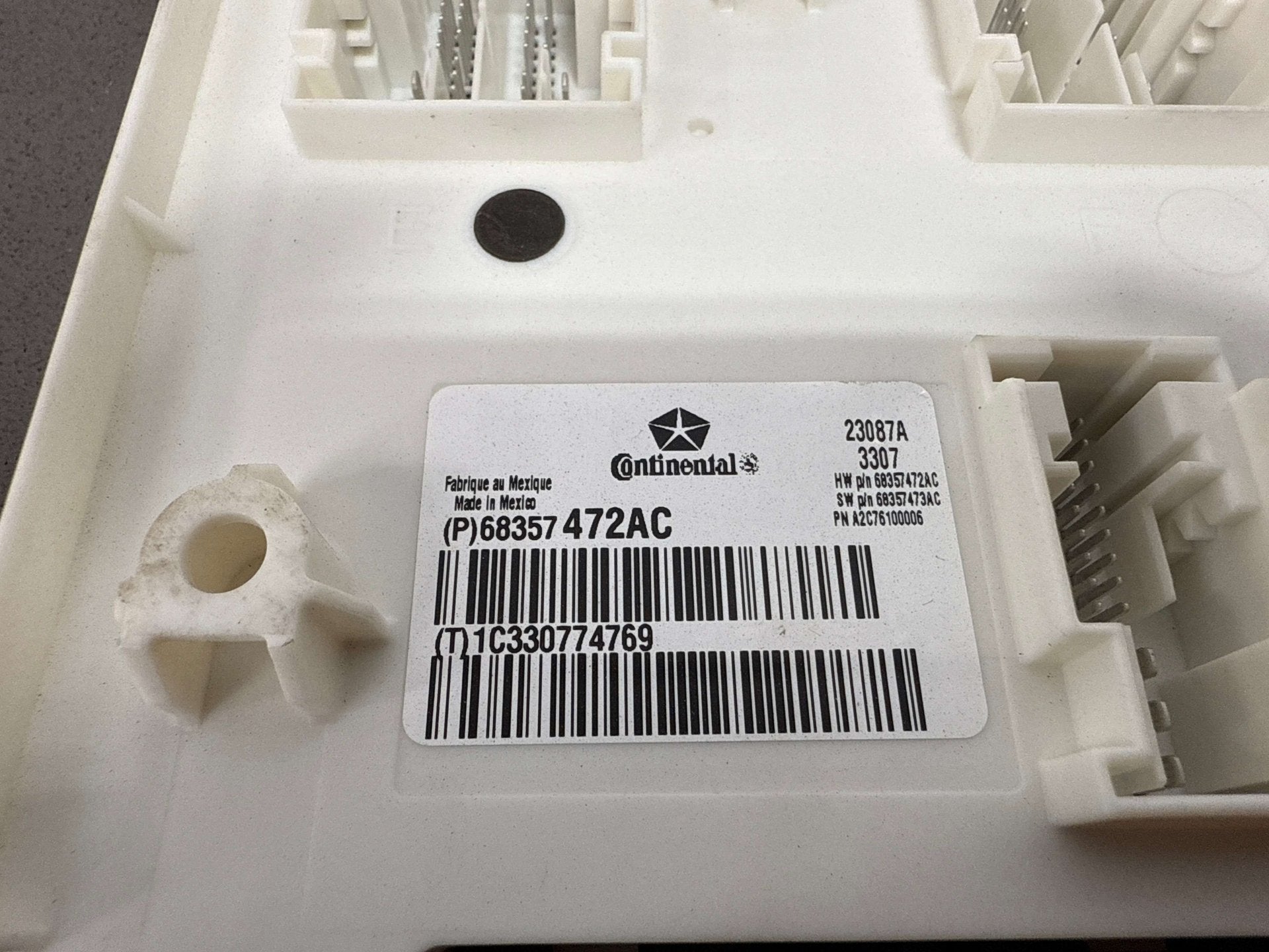 17-18 Ram 4th Gen 1500 OEM Body Control Module BCM 68357472AC