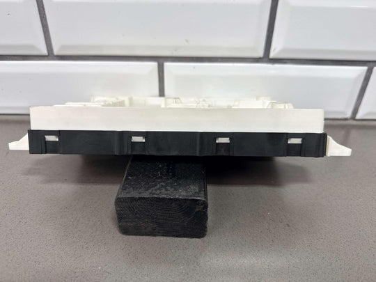 17 - 18 Ram 4th Gen OEM Body Control Module BCM 68357472AC