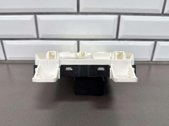 17 - 18 Ram 4th Gen OEM Body Control Module BCM 68357472AC