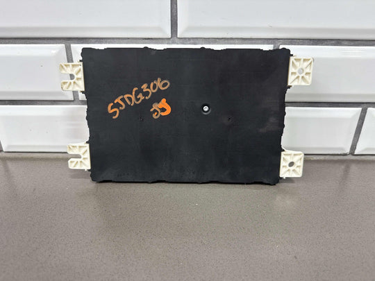 17 - 18 Ram 4th Gen OEM Body Control Module BCM 68357472AC