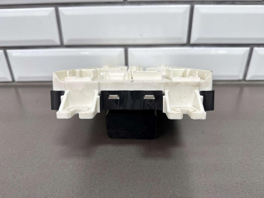 17 - 18 Ram 4th Gen OEM Body Control Module BCM 68357472AC