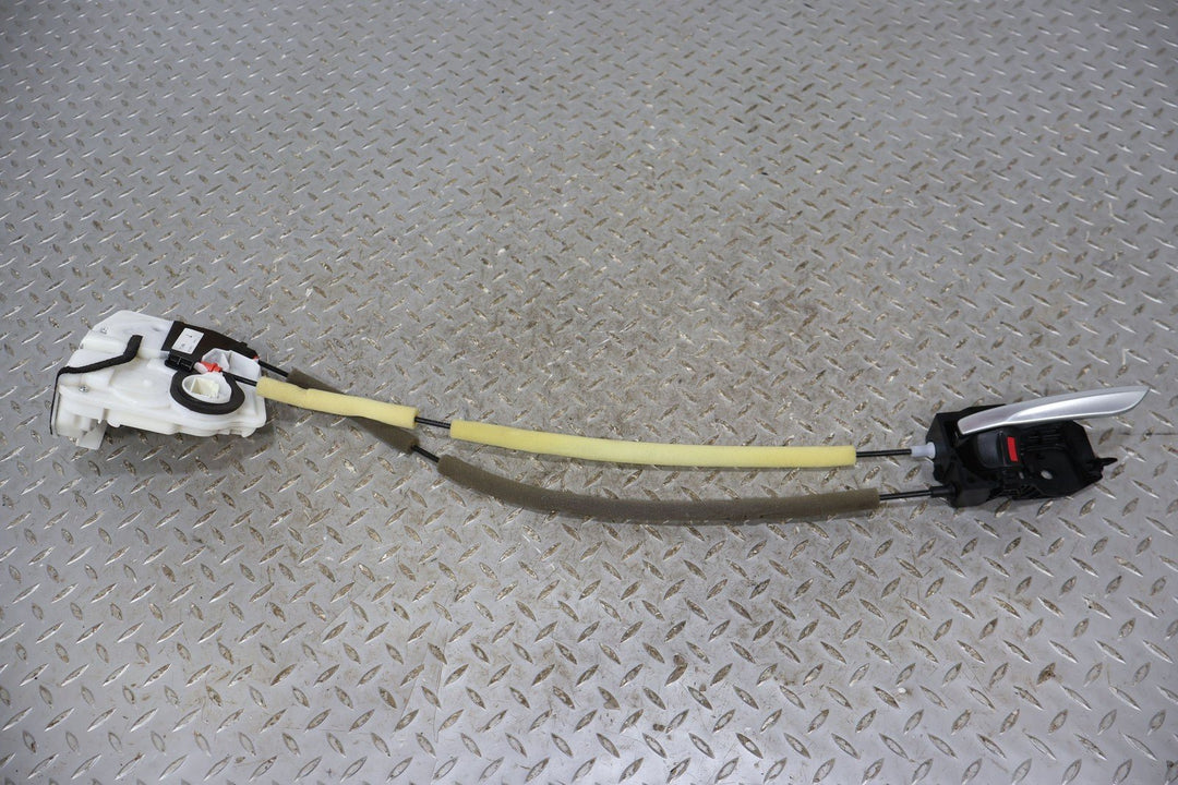 17 - 19 Fiat 124 Spider Right RH Door Latch W/ Cables & Inside Door Handle