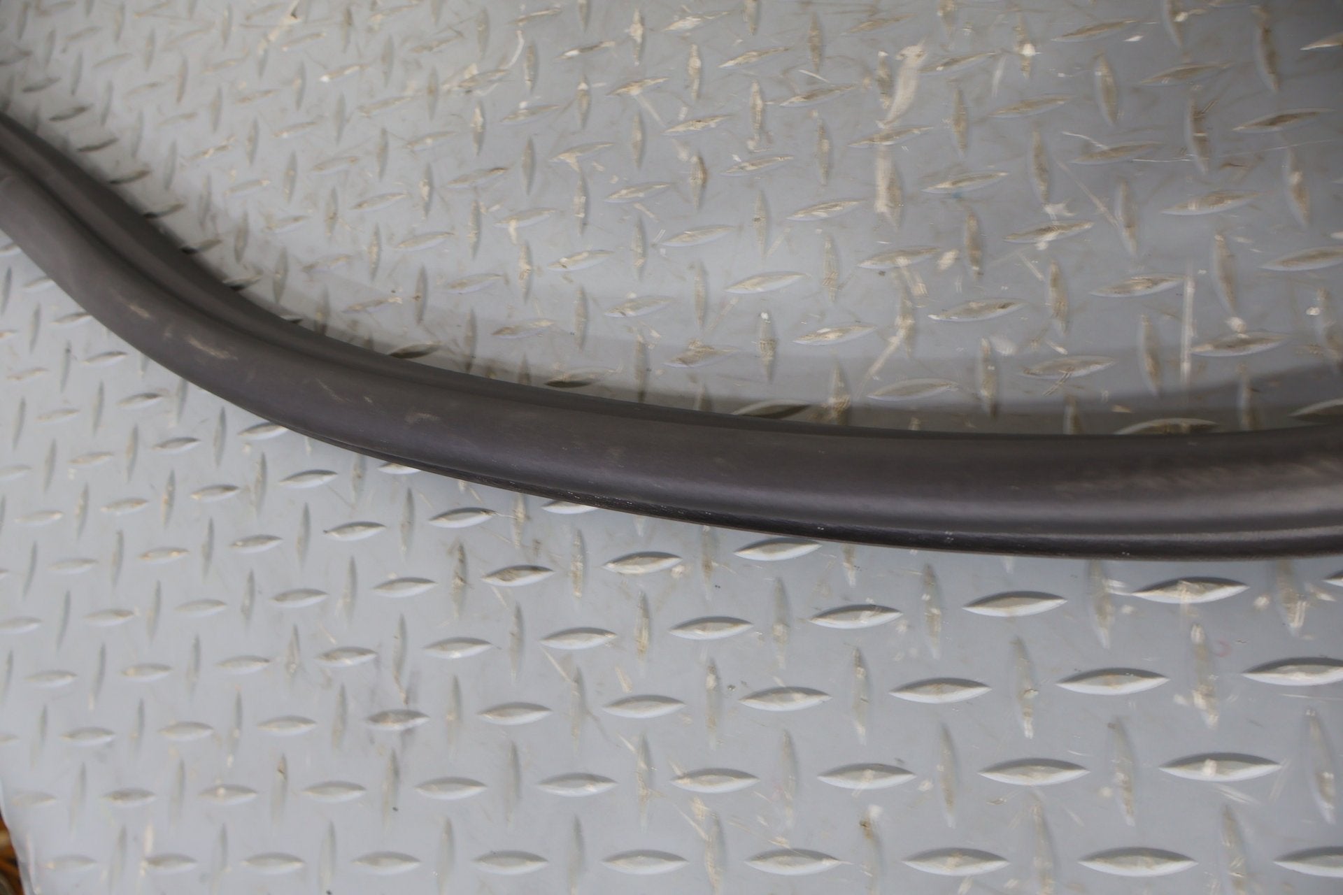 17-19 Porsche Cayman 718 Coupe Right RH Inner Door Weather Stripping Gasket Seal