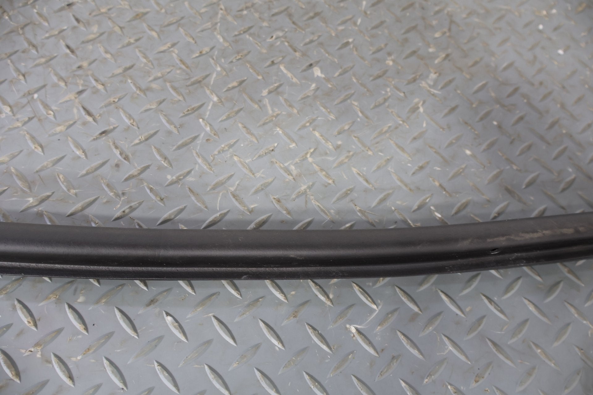 17-19 Porsche Cayman 718 Coupe Right RH Inner Door Weather Stripping Gasket Seal