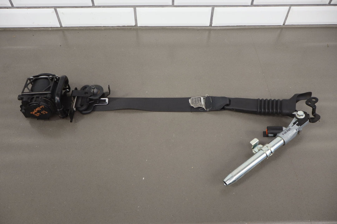 17 - 20 Fiat 124 Spider Right RH Seat Belt Retractor Black (Nero X9)