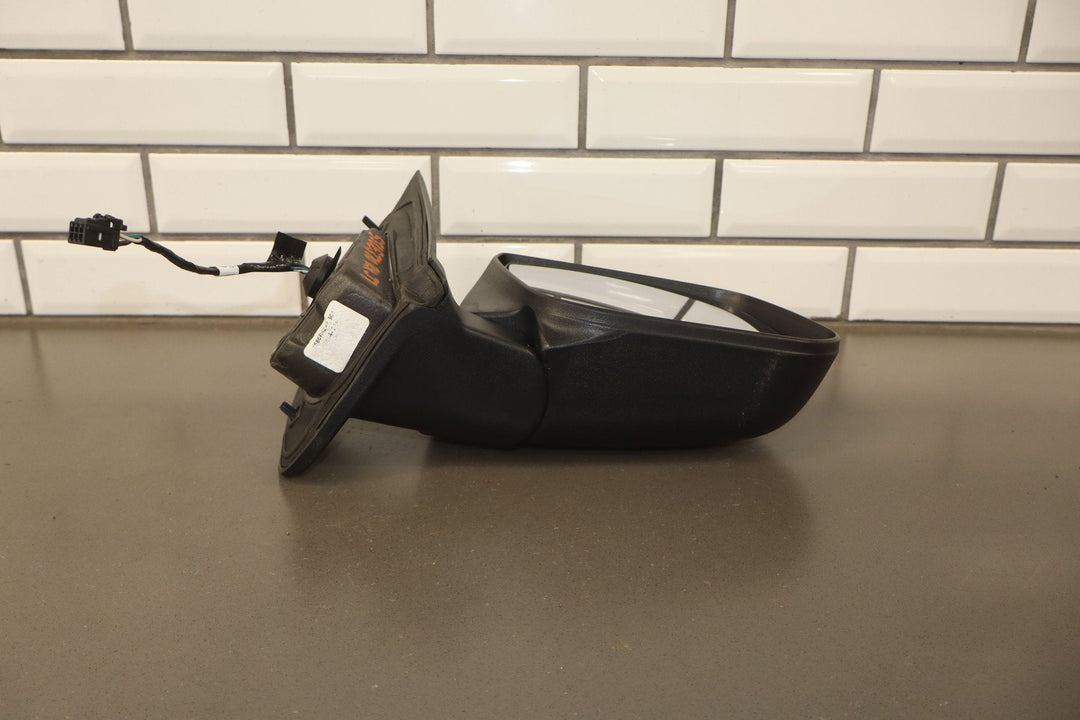 17 - 22 Chevy Colorado Passenger Right RH Heated Door Mirror (Cajun Red GPJ)