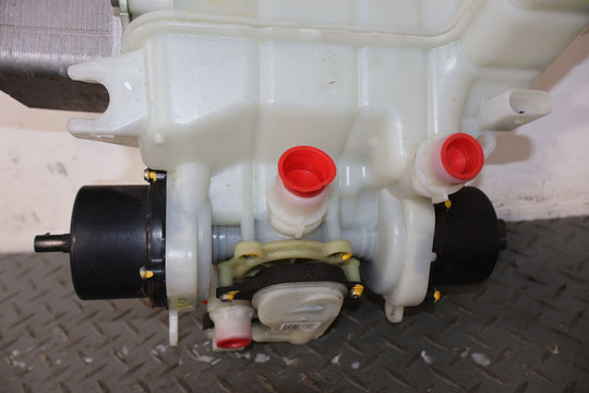 17 - 22 Tesla Model 3 Radiator Coolant Super Cooler Reservoir Tank (1097015 - 00 - K)