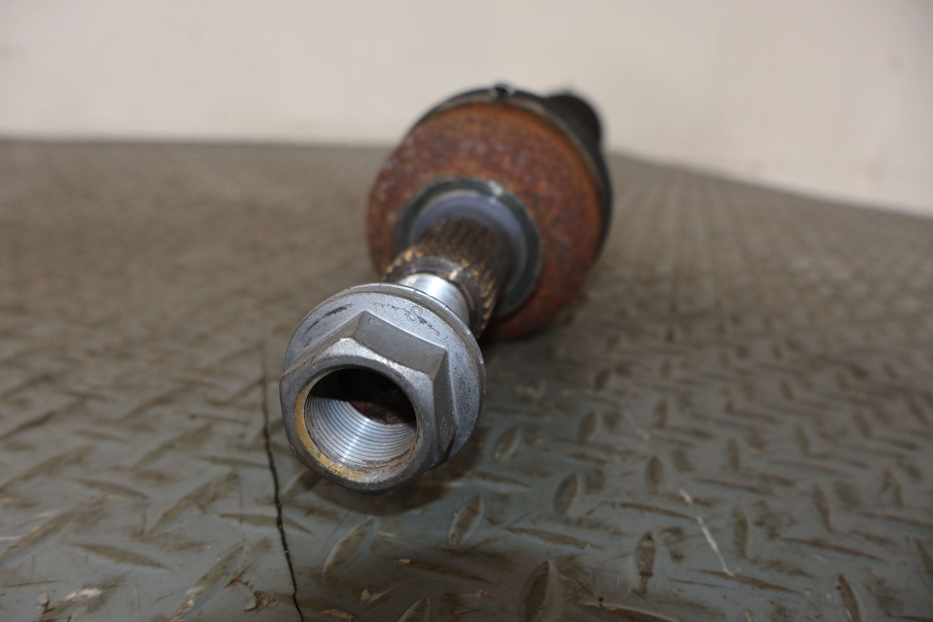 17-23 Tesla Model 3 OEM Rear Left OR Right Axle Shat (1044164-00-A)