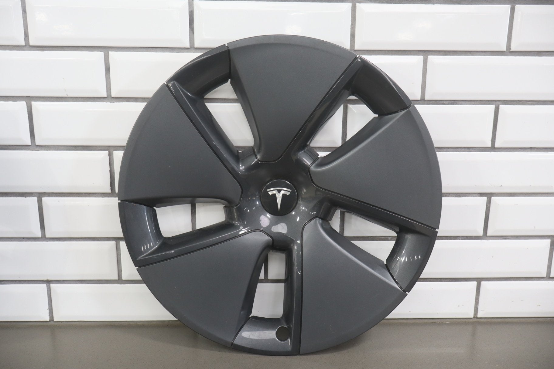 17-23 Tesla Model 3 Wheel Cover/Hub Cap OEM 18" Aero Wheels Dark Gray