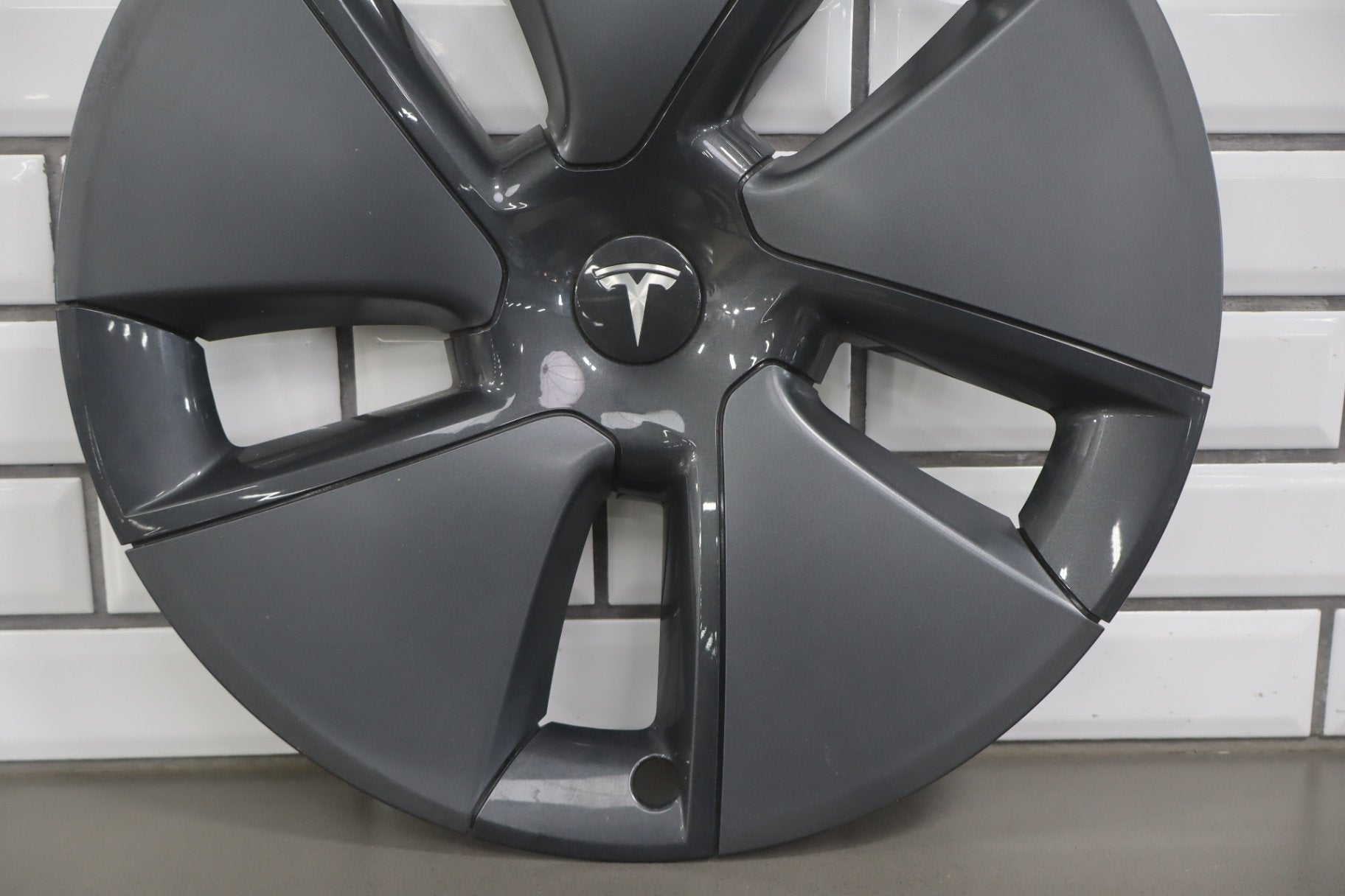 17-23 Tesla Model 3 Wheel Cover/Hub Cap OEM 18" Aero Wheels Dark Gray