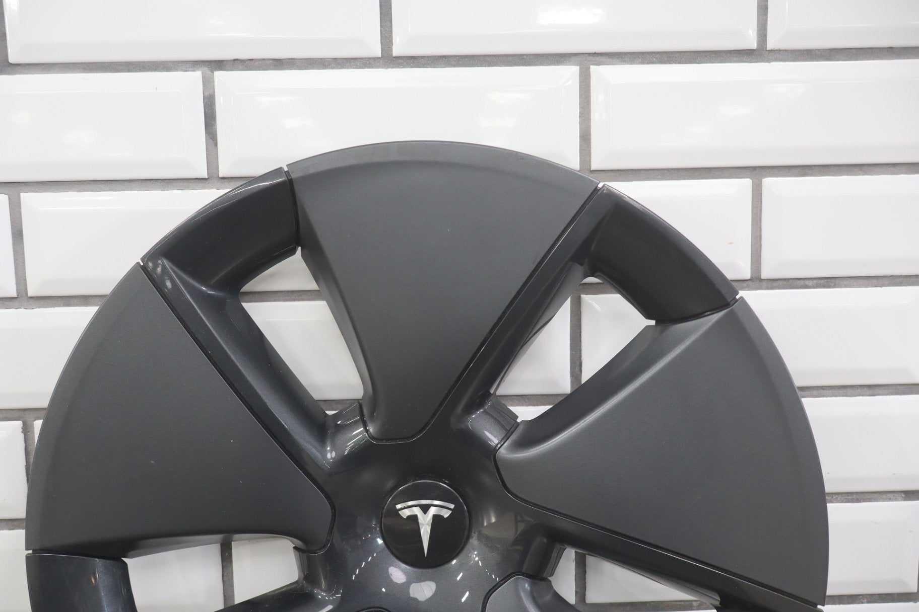 17-23 Tesla Model 3 Wheel Cover/Hub Cap OEM 18" Aero Wheels Dark Gray