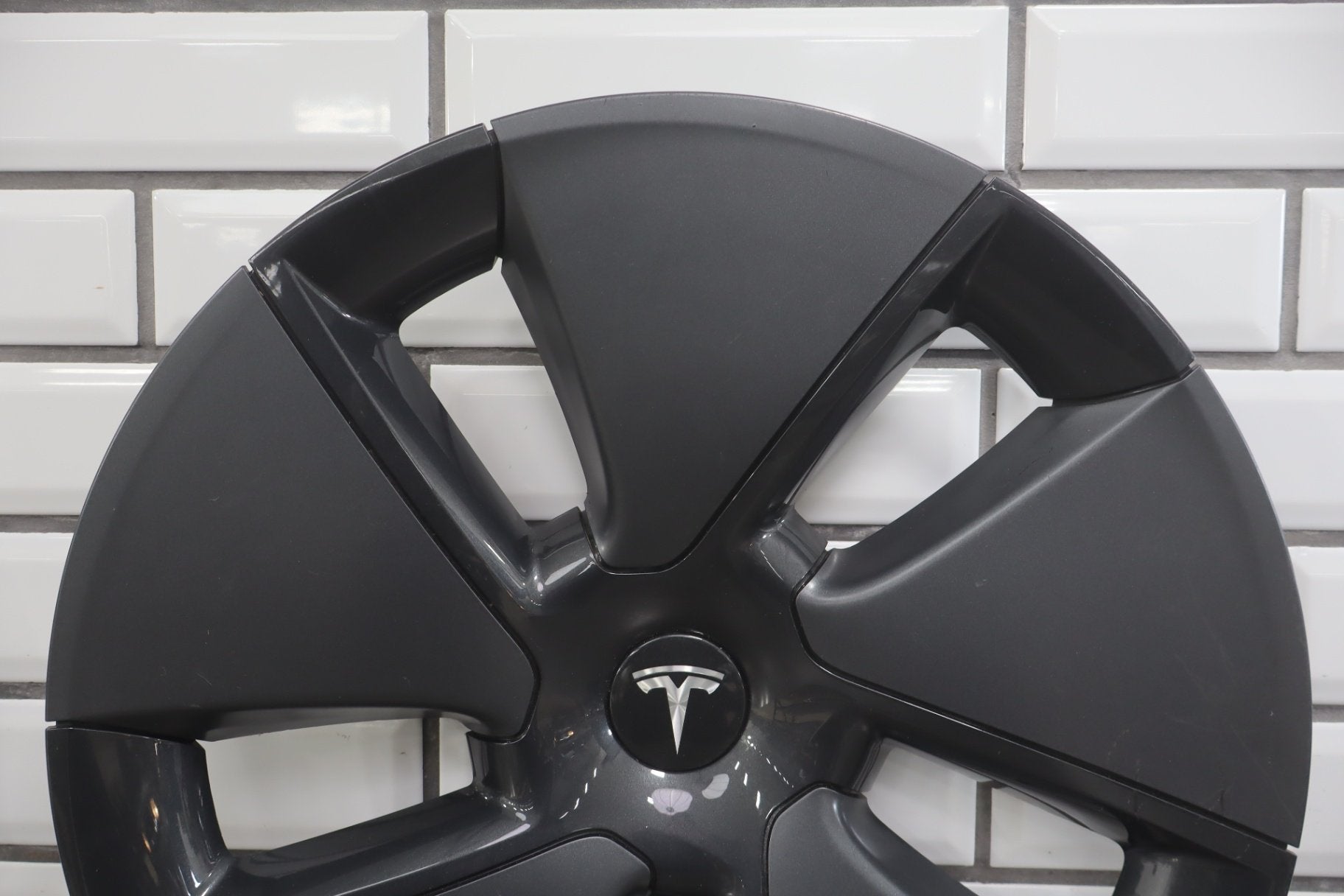 17-23 Tesla Model 3 Wheel Cover/Hub Cap OEM 18" Aero Wheels Dark Gray