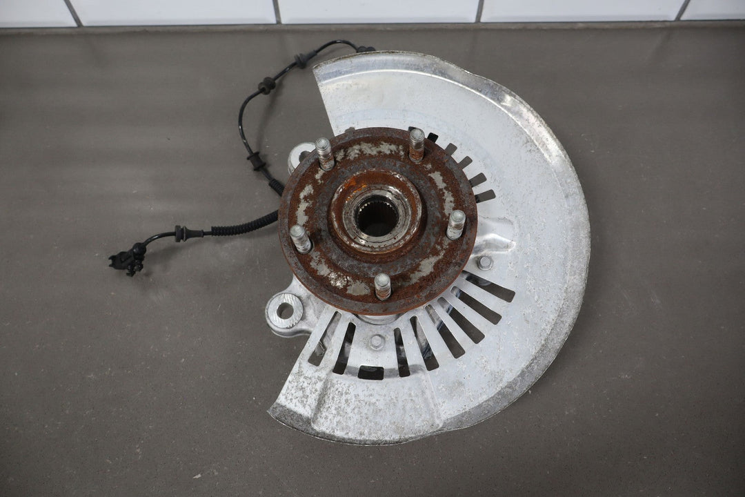 17 - 24 Chrysler Pacifica Driver Left LH Front Spindle Knuckle OEM 68189019AC