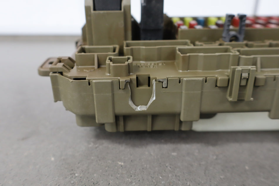 1999 Honda CR-V- Cabin Fuse Box