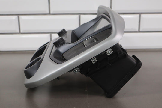 18 - 22 Chevy Colorado 8" Radio Screen Display Panel OEM Tested 84449233