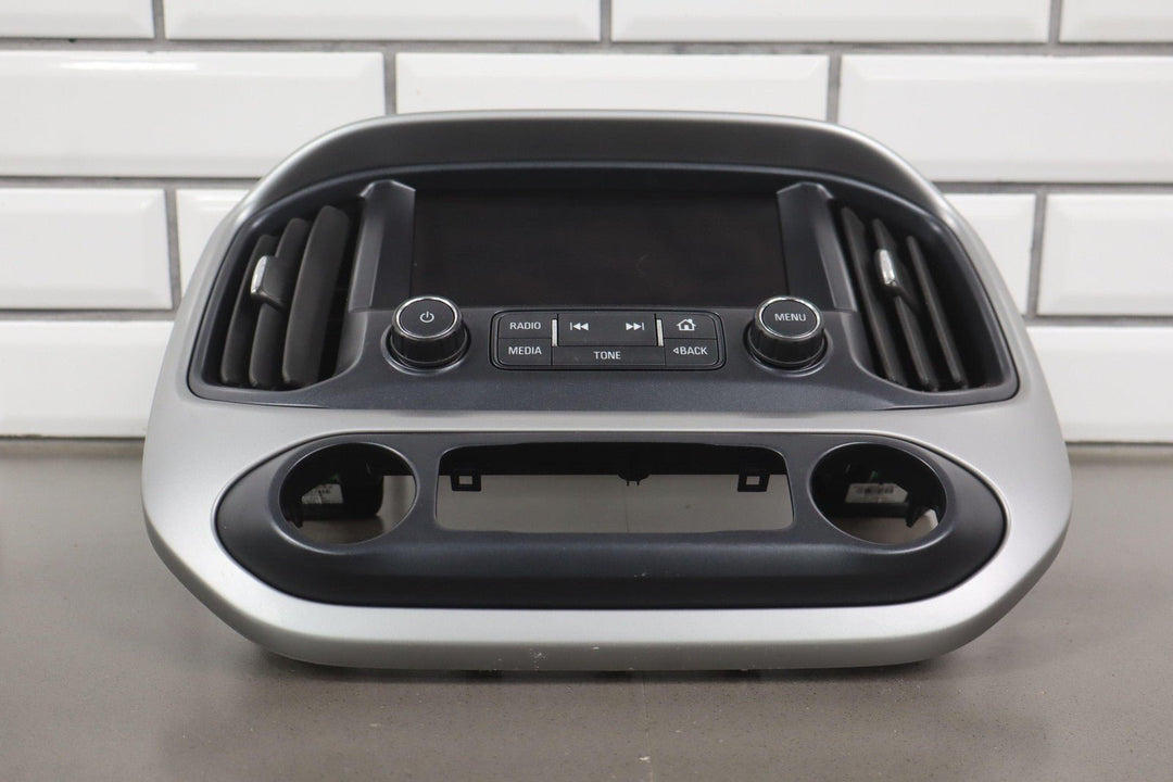 18 - 22 Chevy Colorado 8" Radio Screen Display Panel OEM Tested 84449233