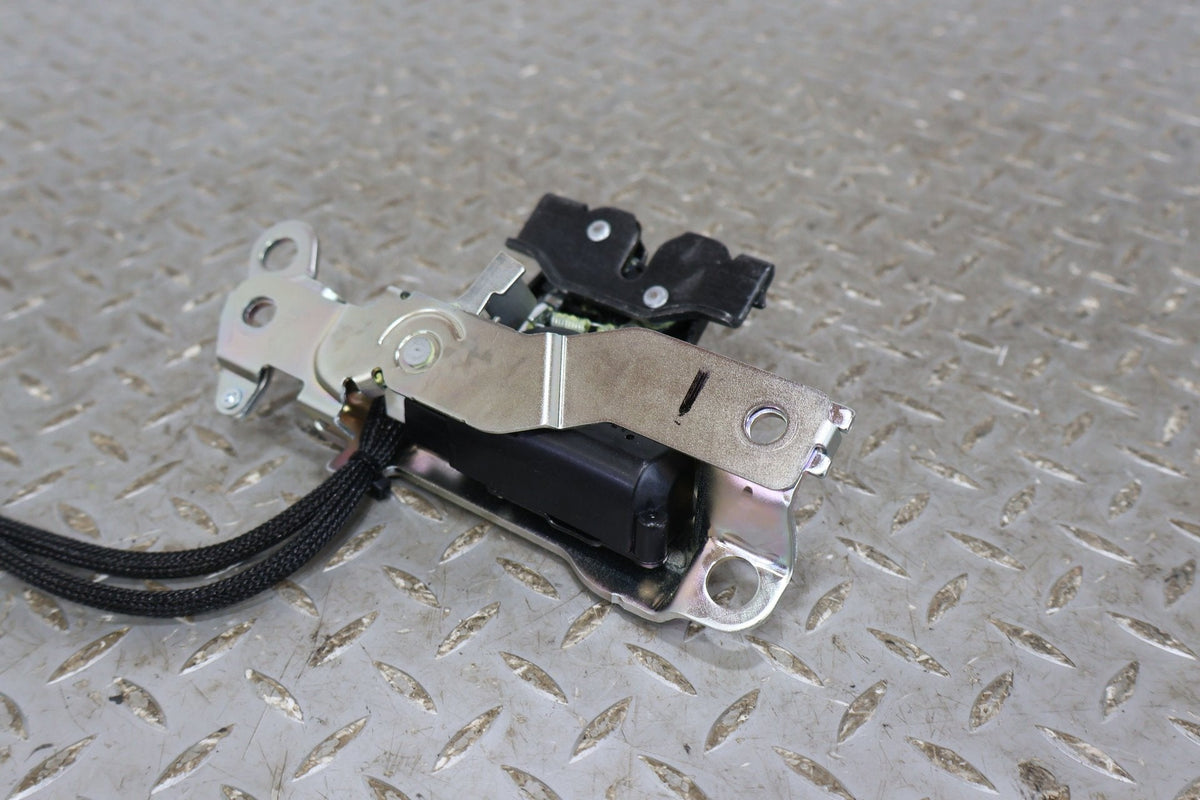 18-22 Lexus LC500 OEM Trunk / Deck Lid Latch (Tested)