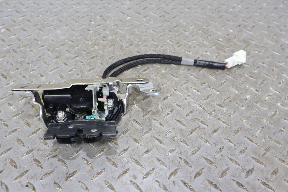 18-22 Lexus LC500 OEM Trunk / Deck Lid Latch (Tested)