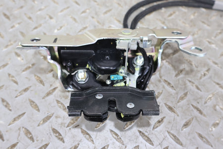 18-22 Lexus LC500 OEM Trunk / Deck Lid Latch (Tested)