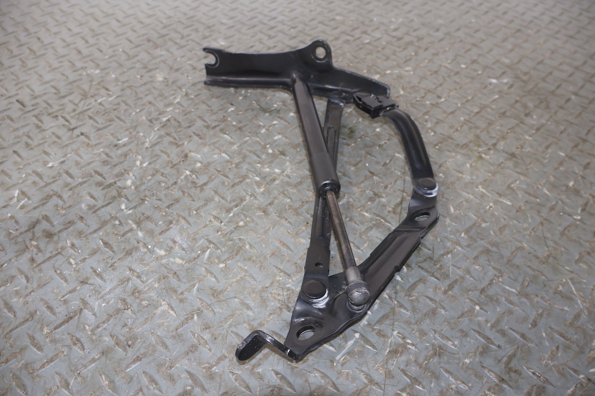 18-23 Lexus LC400 Pair Left & Right Rear Deck Lid Hinges Set (Tested)
