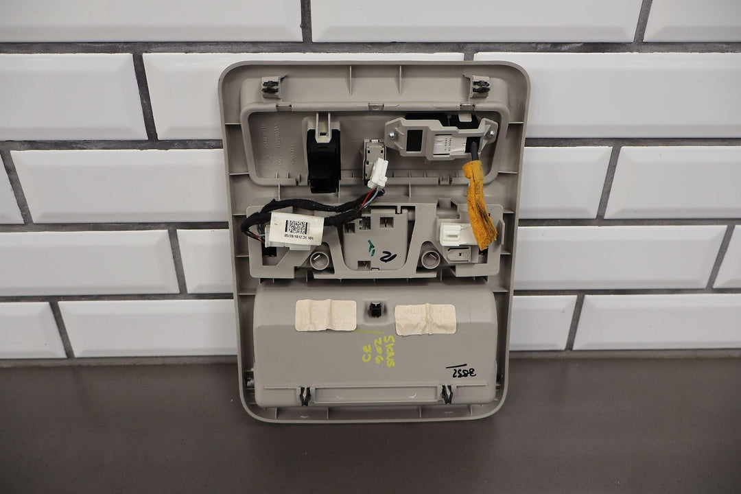 18 - 23 Nissan Titan XD (W/Power Sliding Rear Window) Overhead Roof Console