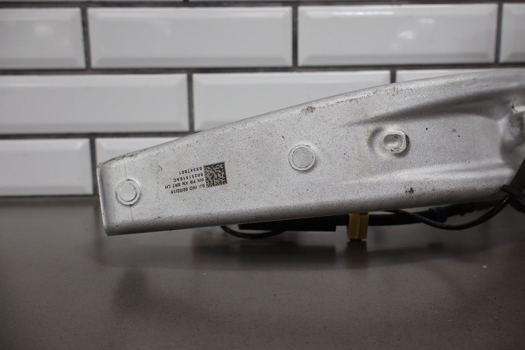 18 - 24 Dodge Durango SRT - 8 Driver Left Front Spindle OEM SDX Suspension