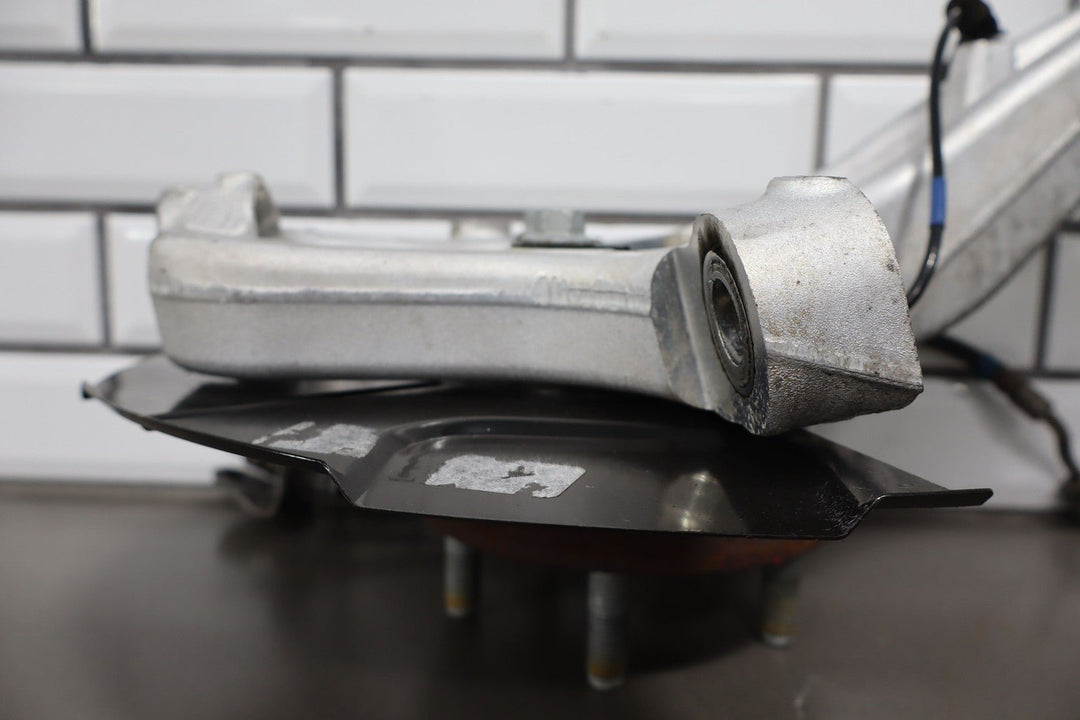 18 - 24 Dodge Durango SRT - 8 Driver Left Front Spindle OEM SDX Suspension