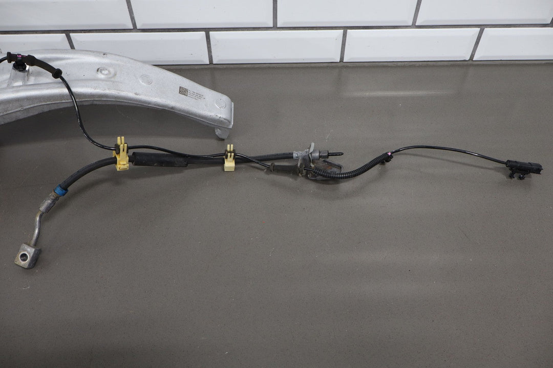 18 - 24 Dodge Durango SRT - 8 Driver Left Front Spindle OEM SDX Suspension