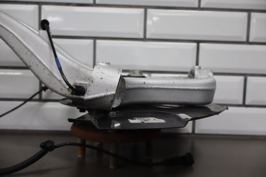 18 - 24 Dodge Durango SRT - 8 Passenger Right Front Spindle OEM SDX Suspension