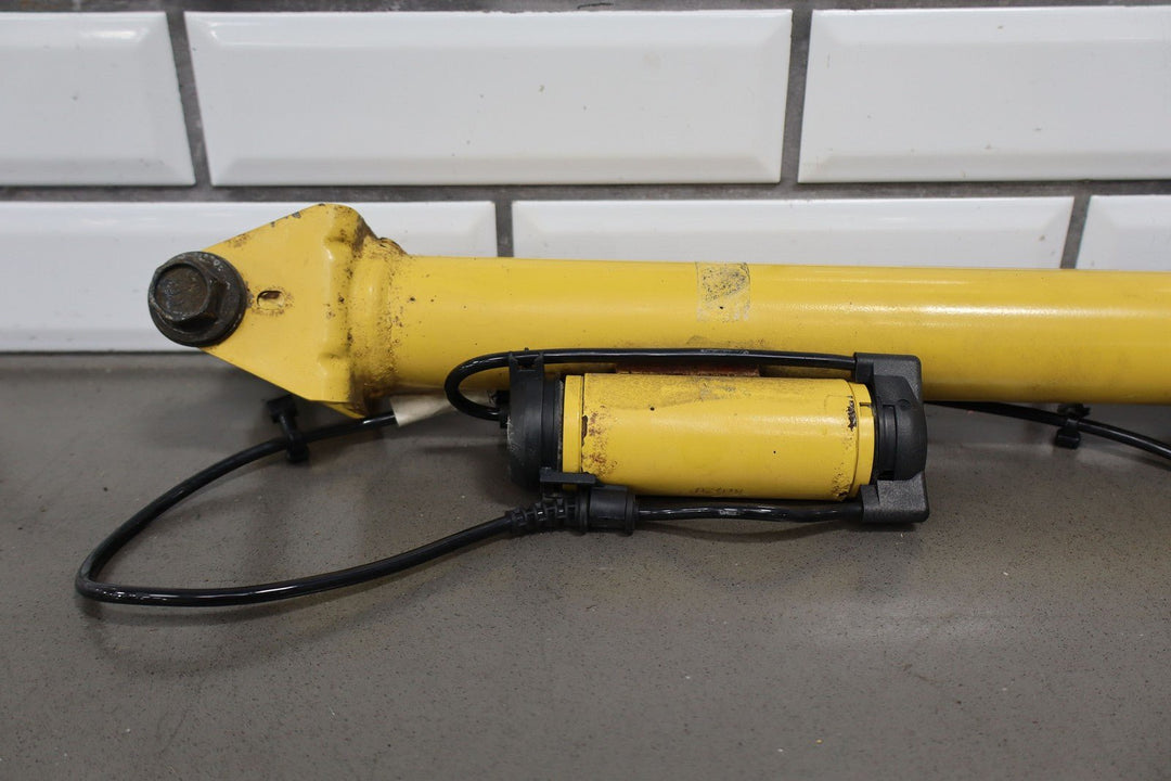 18 - 24 Dodge Durango SRT8 / Hellcat SDX Suspension Front Struts Left/Right 44k