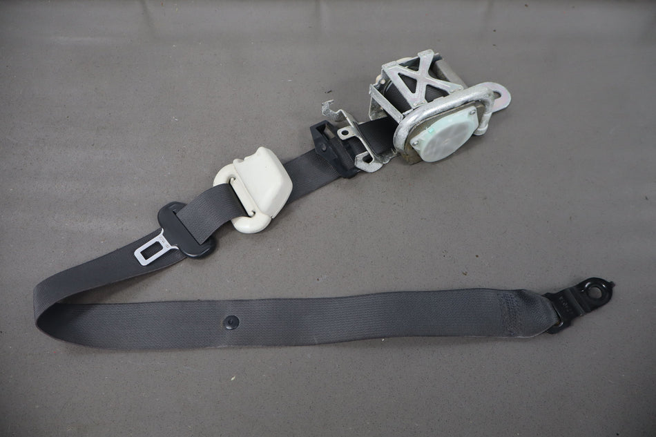 2008 Dodge Charger- Front Seat Belt