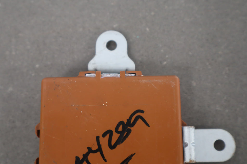 1991 Toyota Land Cruiser- Chassis Control Module
