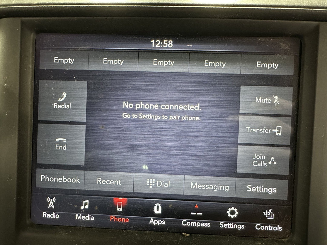 19 - 20 Ram 3500 8.4" UConnect 4 Navigation Touch Screen (68399198AF) Tested