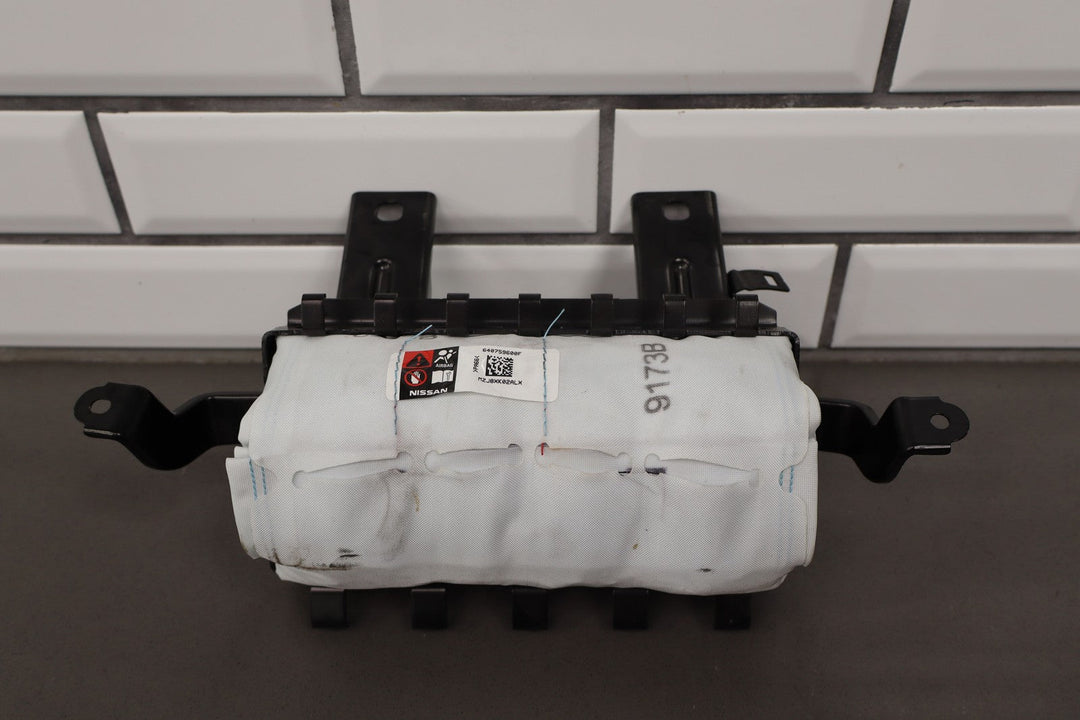 19 - 21 Nissan Titan Right Passenger Dash Mounted Air Bag