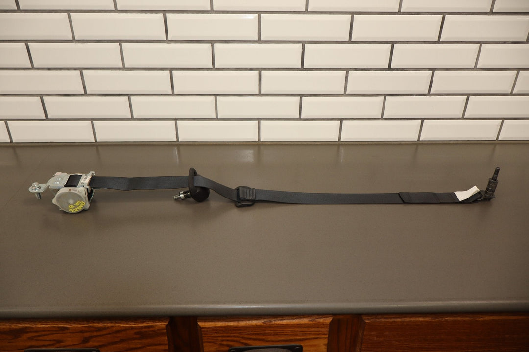 19 - 21 Nissan Titan XD Crew Cab Right Passenger Rear Seatbelt Retractor